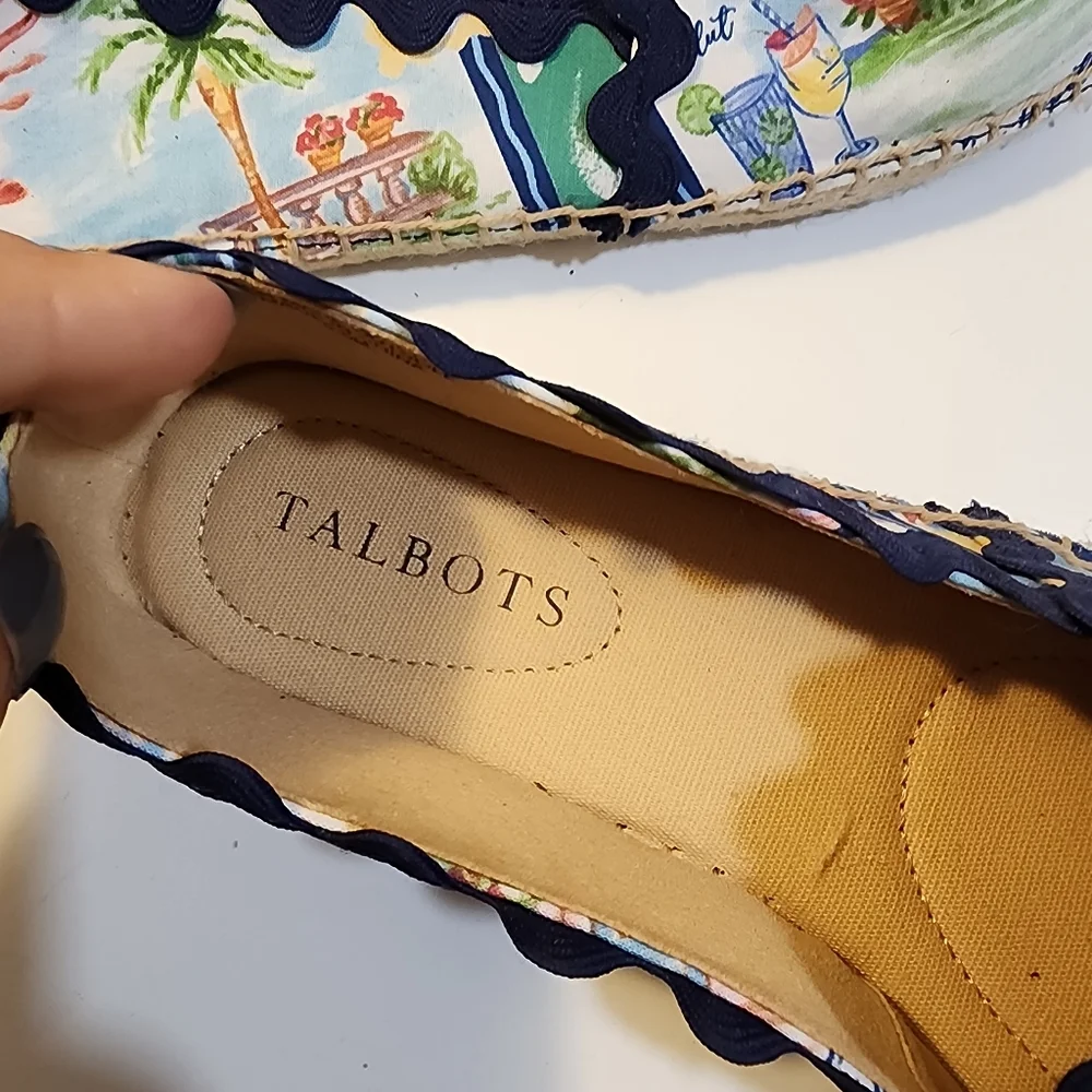 TALBOTS Izzy Dorsay Scenic Tropical Print Espadrille Flats 6.5